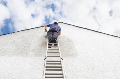 Peinture extérieure à Llupia — façades et ravalement